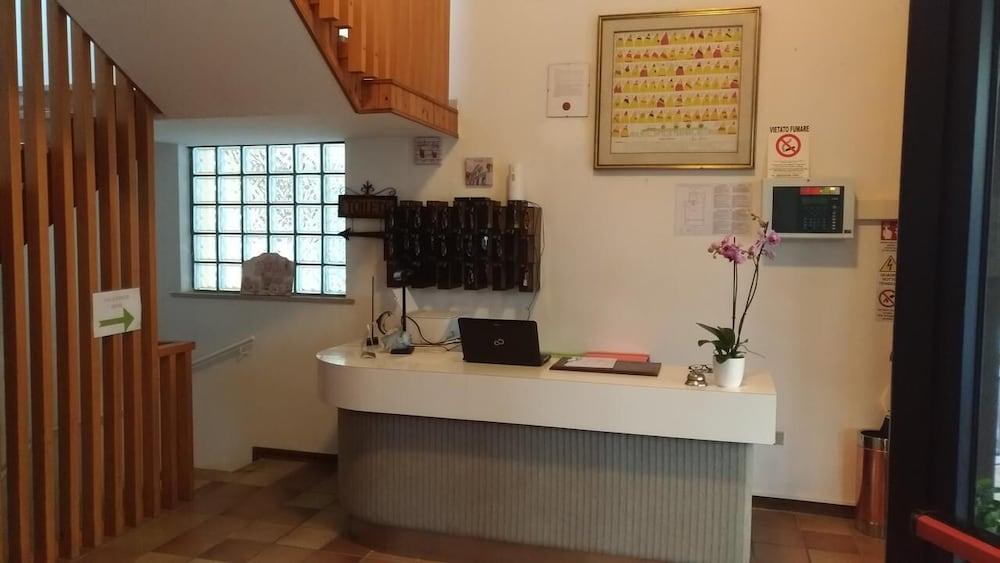 Hotel Sirena Белларія-Іджеа-Марина Екстер'єр фото