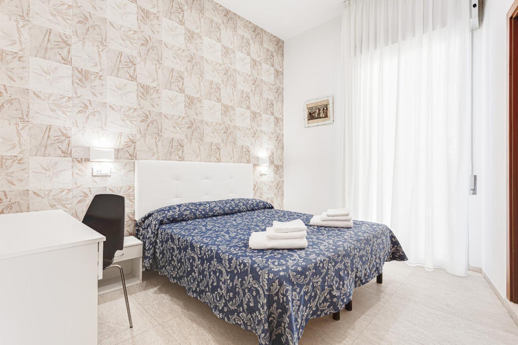 Hotel Sirena Белларія-Іджеа-Марина Екстер'єр фото